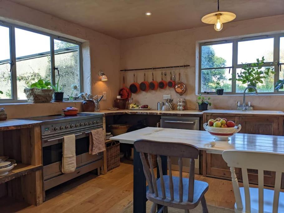 Casa vacanze Stylish 3 Bed Cotswold With Stunning Views *